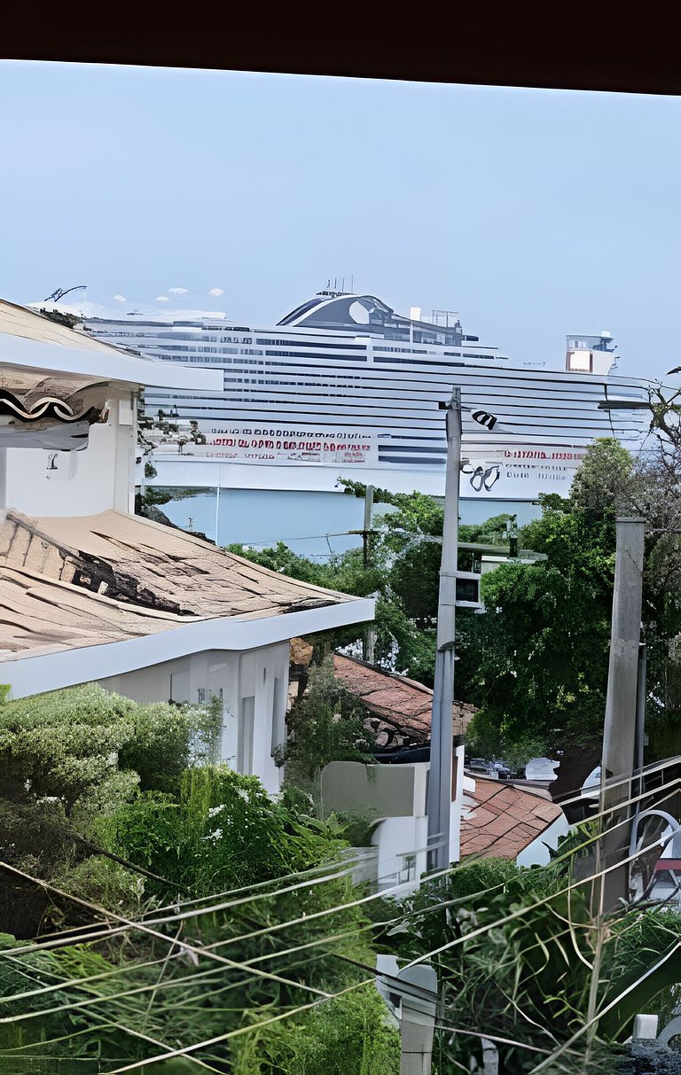 Casa Heloisa Alegre · Casa com varanda exclusiva e vista par